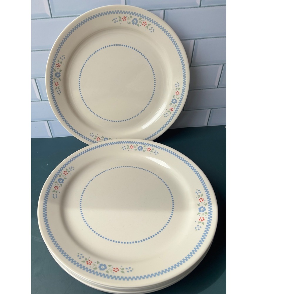 8 Pc Corelle Needepoint Dinner Plates Checkered Floral Blue Red 10 in